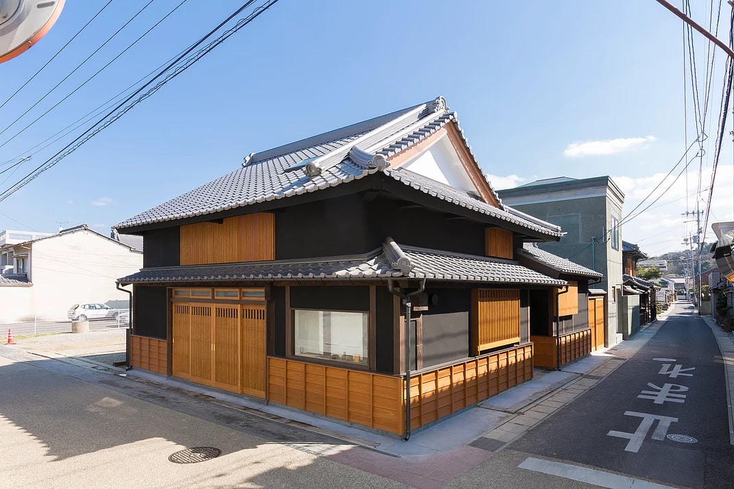 古街の家